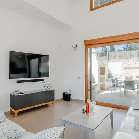 Bartok By Interhome Villa *