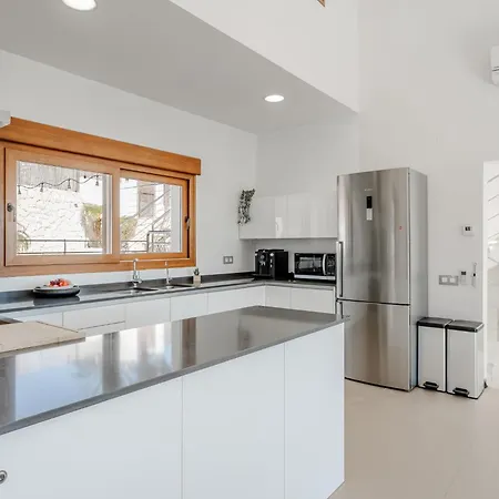 Villa Bartok By Interhome